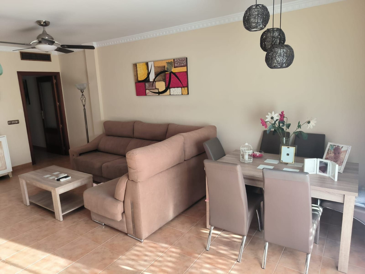 4 Bed, 2 Bath, ApartmentFor Sale, Estepona, Malaga