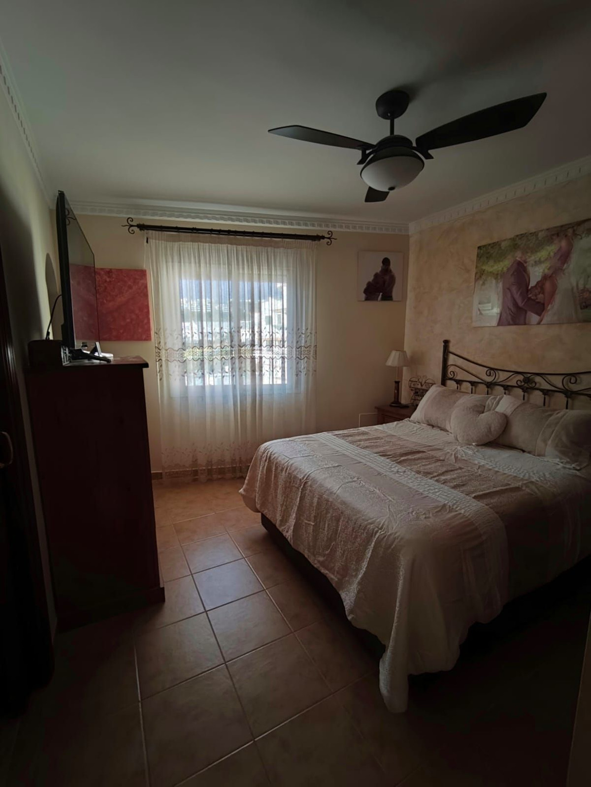 4 Bed, 2 Bath, ApartmentFor Sale, Estepona, Malaga