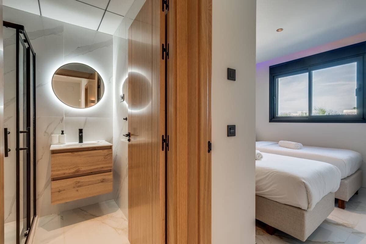 4 Bed, 3 Bath, HouseFor Sale, Torremolinos, Malaga, 29620