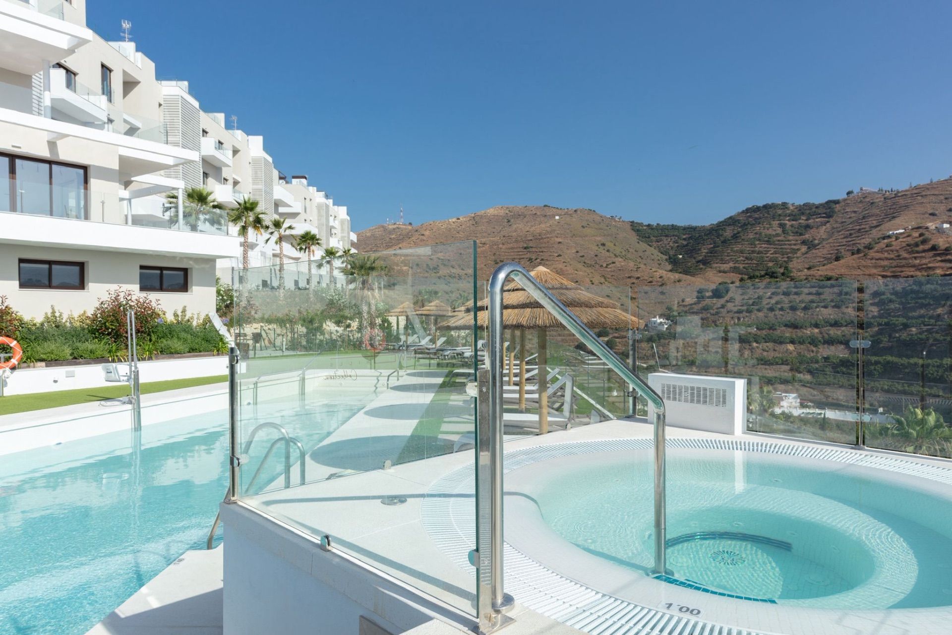 2 Bed, 2 Bath, ApartmentFor Sale, Nerja, Malaga, 29780