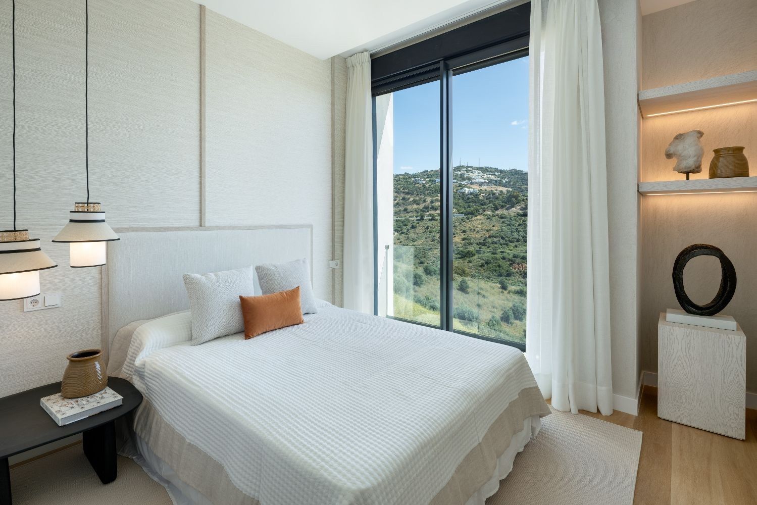 4 Bed, 5 Bath, HouseFor Sale, Marbella, Malaga, 29600