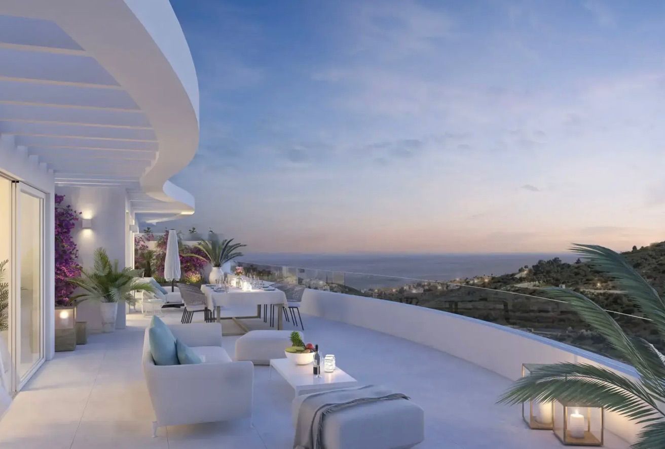 2 Bed, 2 Bath, ApartmentFor Sale, Sotogrande, Cadiz, 11310