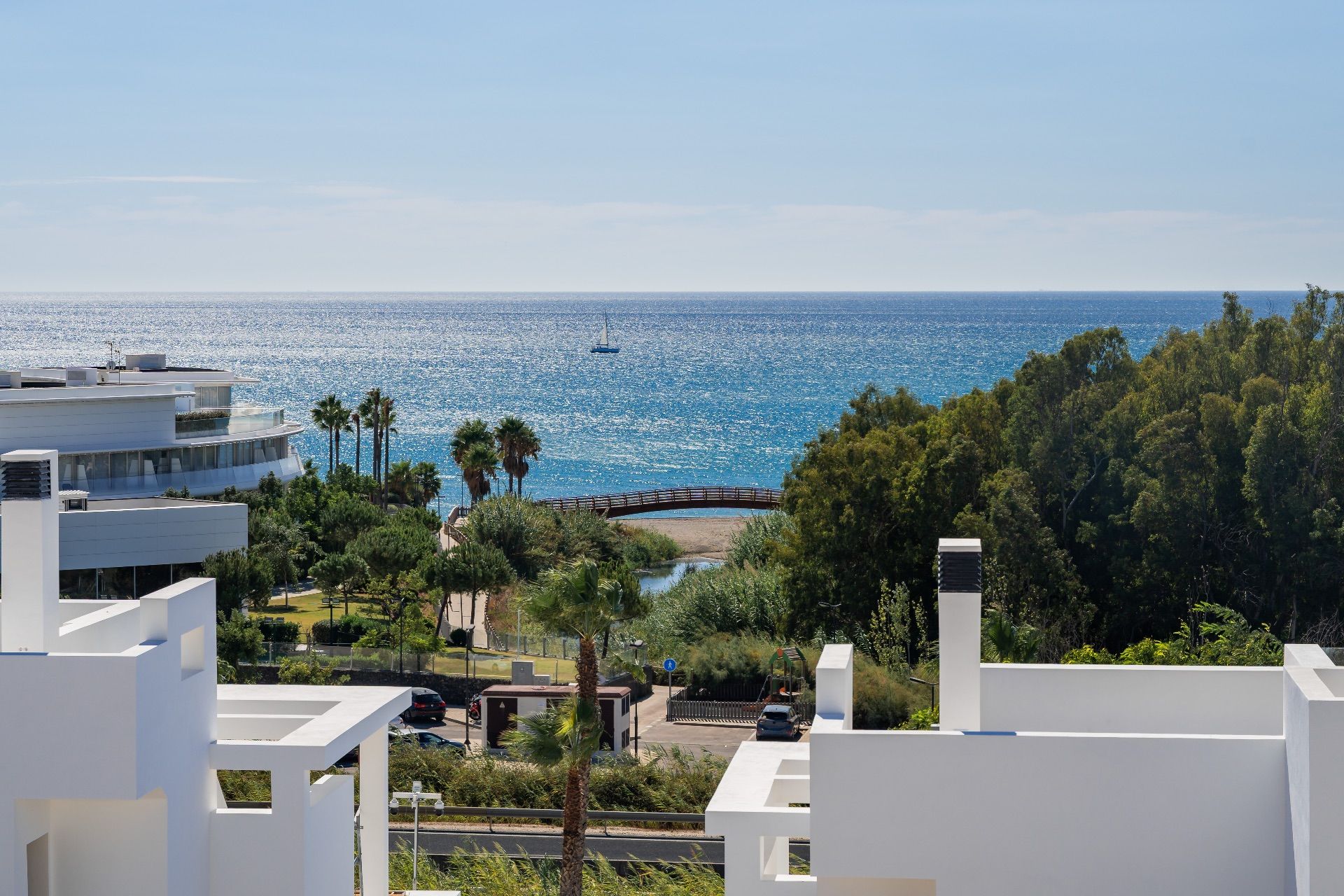 3 Bed, 2 Bath, ApartmentFor Sale, Estepona, Malaga, 29680