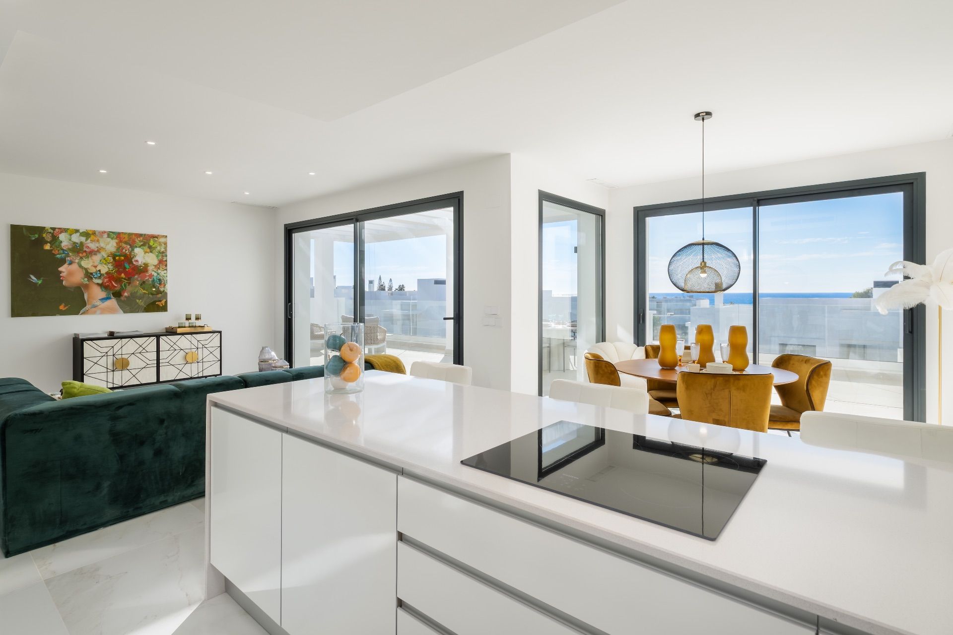 3 Bed, 2 Bath, ApartmentFor Sale, Estepona, Malaga, 29680