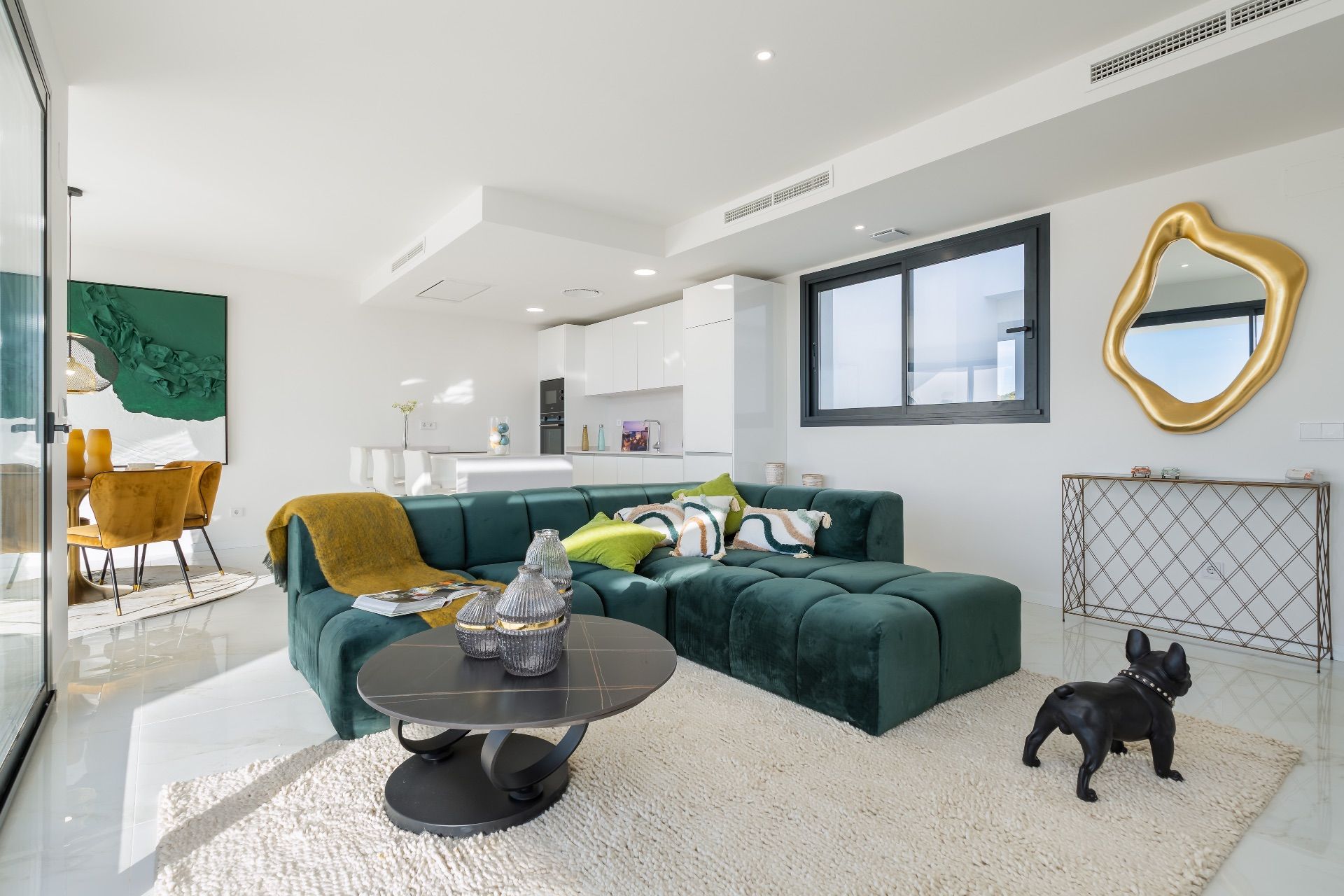 3 Bed, 2 Bath, ApartmentFor Sale, Estepona, Malaga, 29680