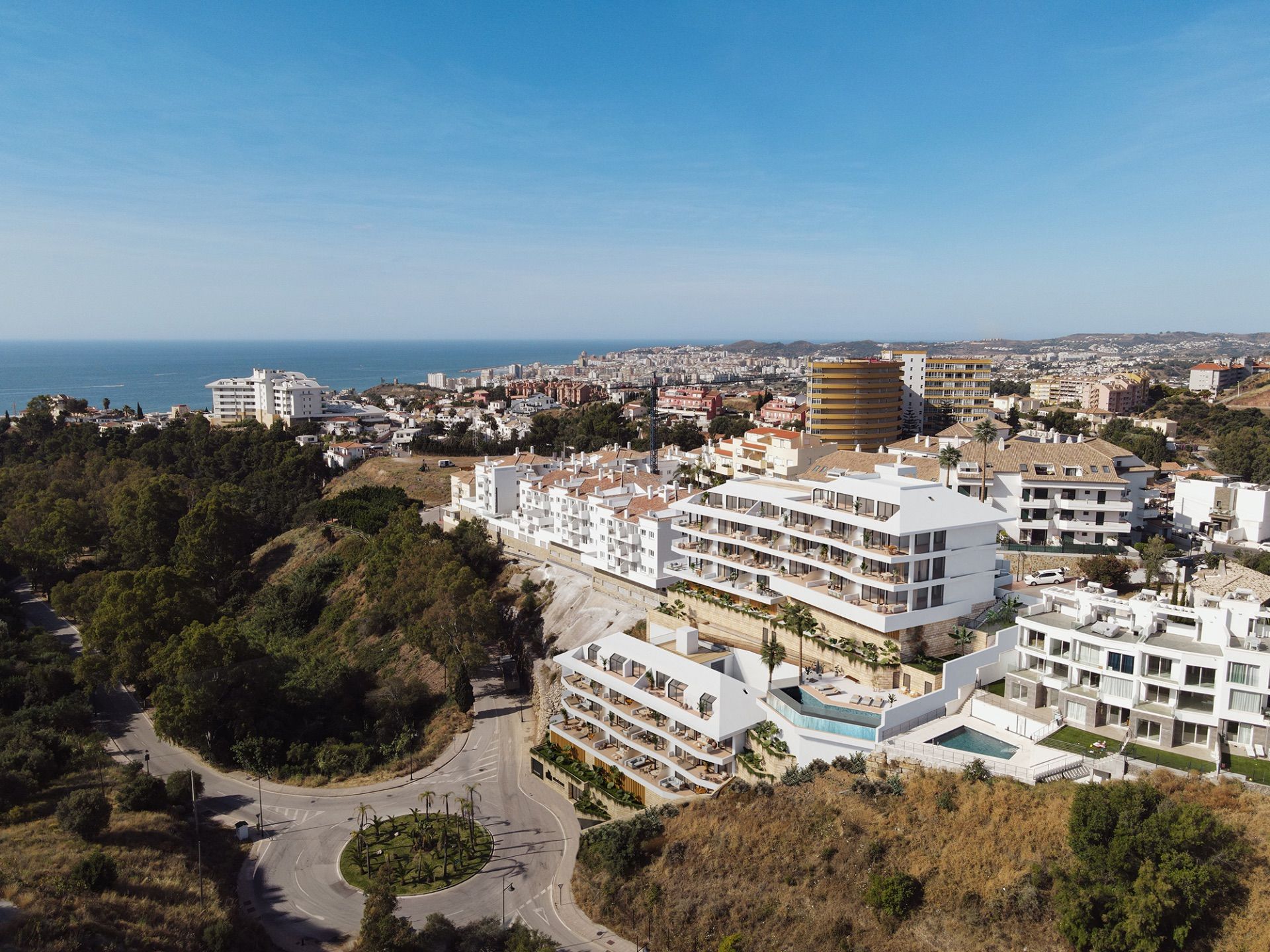 2 Bed, 2 Bath, ApartmentFor Sale, Fuengirola, Malaga, 29640