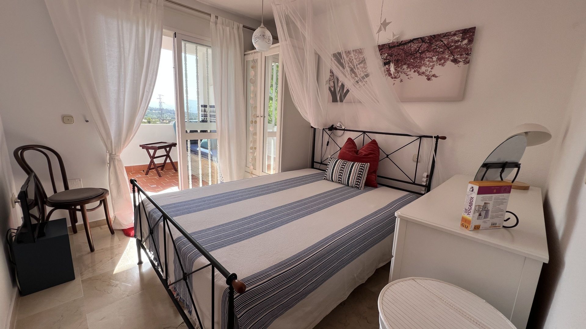 4 Bed, 2 Bath, HouseFor Sale, Alhaurin el Grande, Malaga, 29120