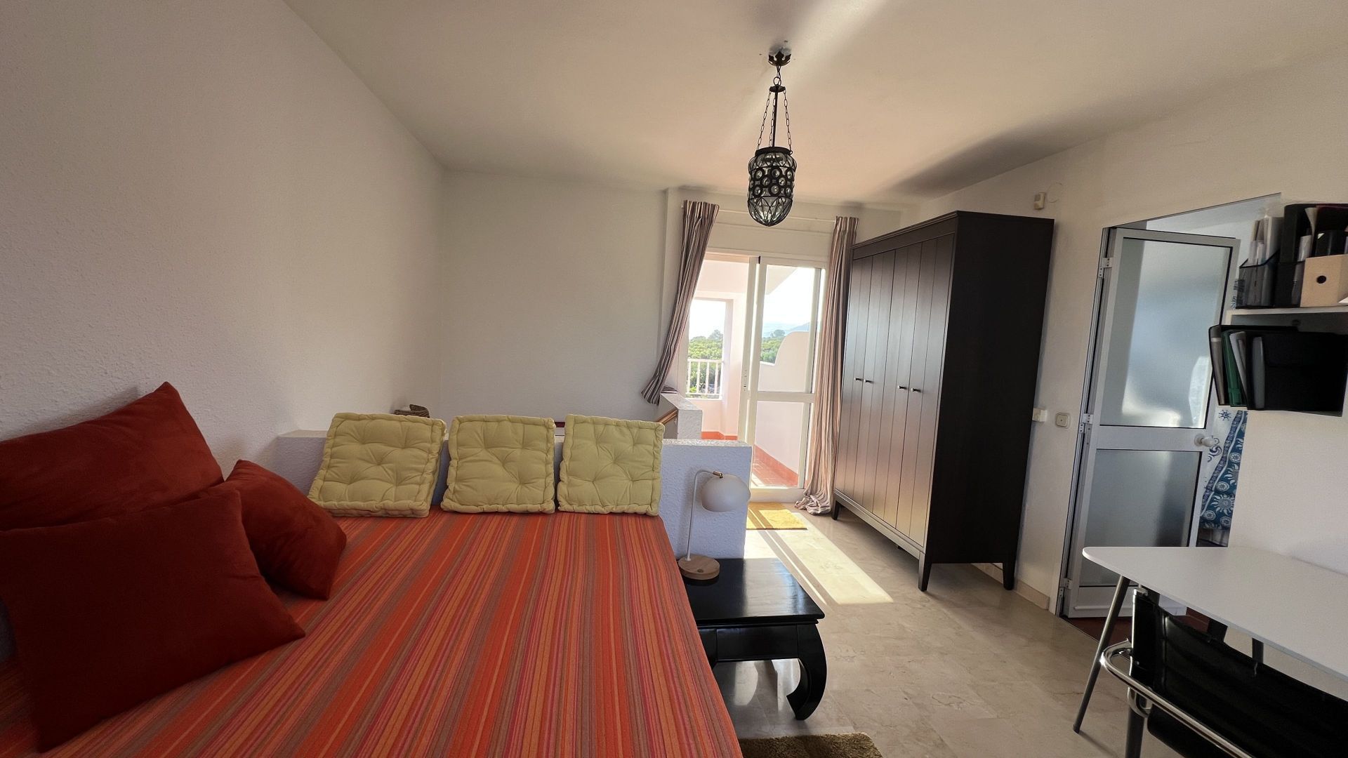 4 Bed, 2 Bath, HouseFor Sale, Alhaurin el Grande, Malaga, 29120