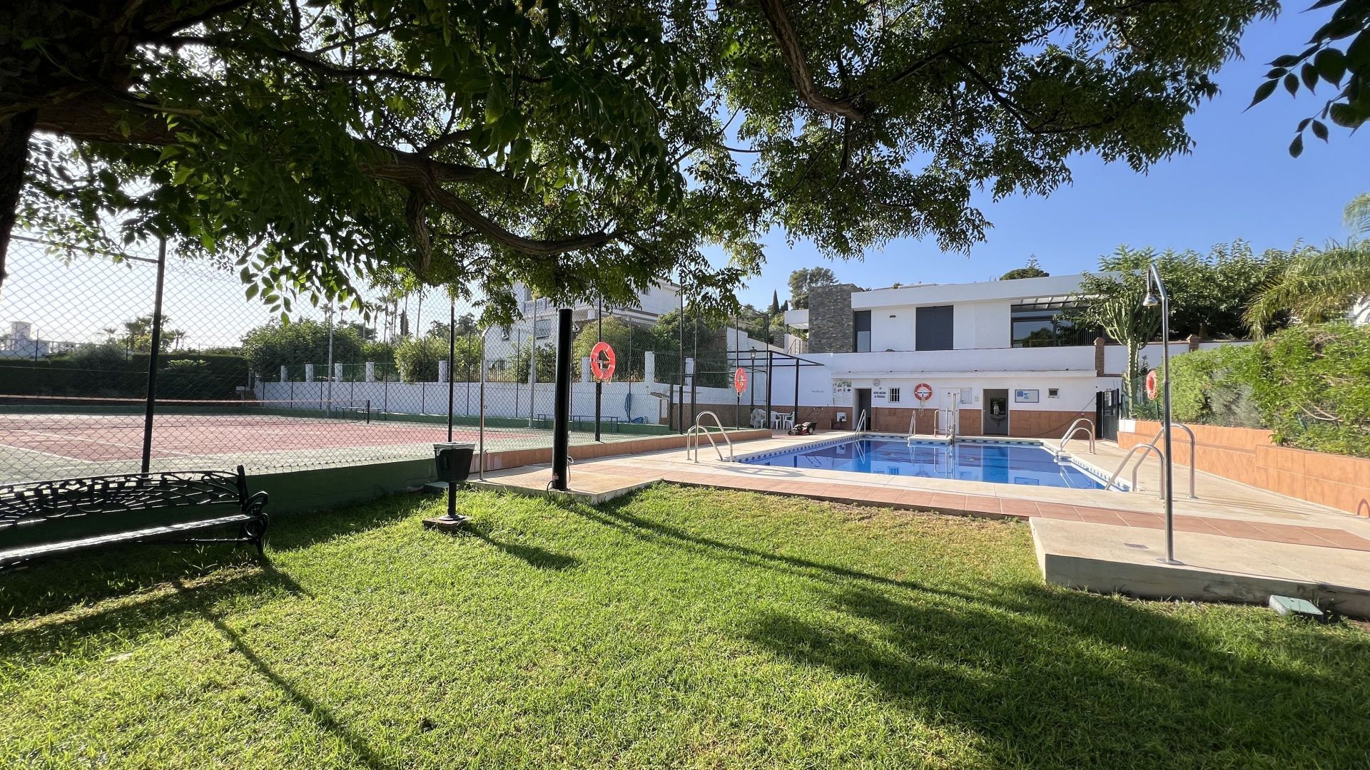 4 Bed, 2 Bath, HouseFor Sale, Alhaurin el Grande, Malaga, 29120