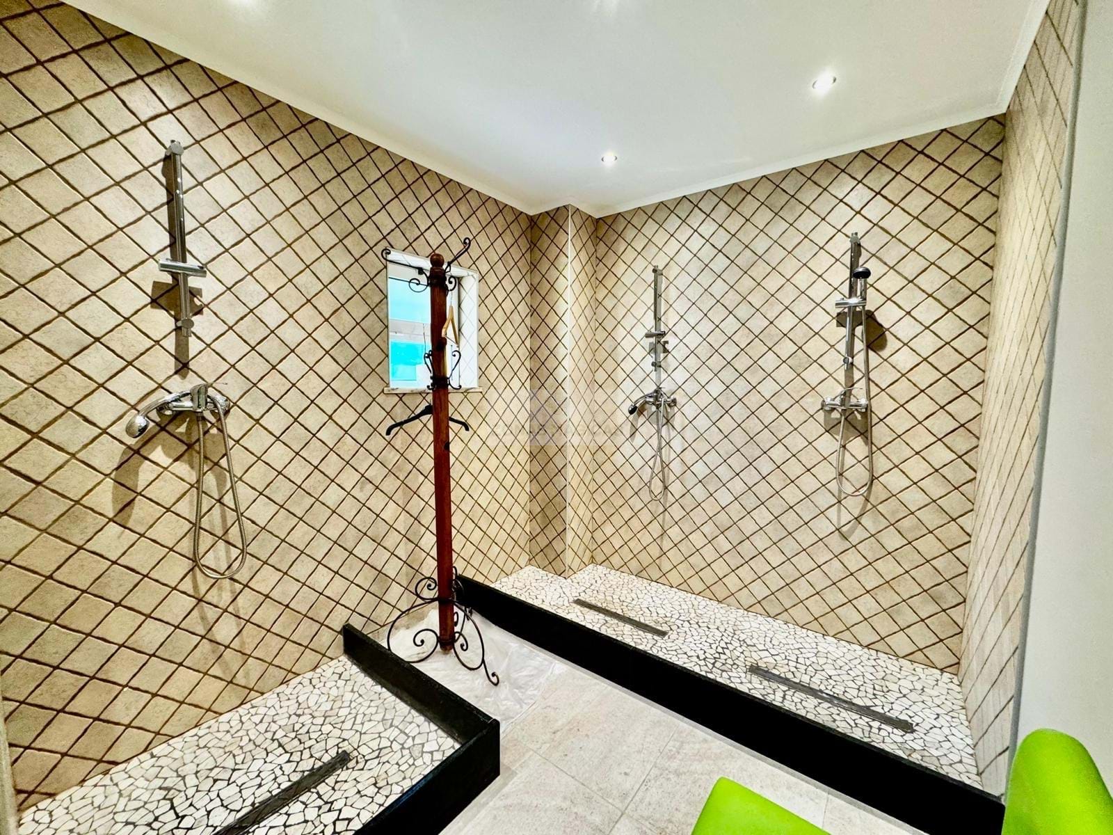 4 Bath, ApartmentFor Sale, Lagos, Faro, 8600-603