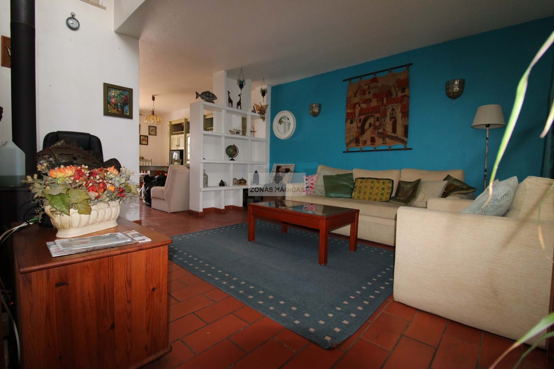 4 Bed, 2 Bath, HouseFor Sale, Lagos, Faro, 8600-306