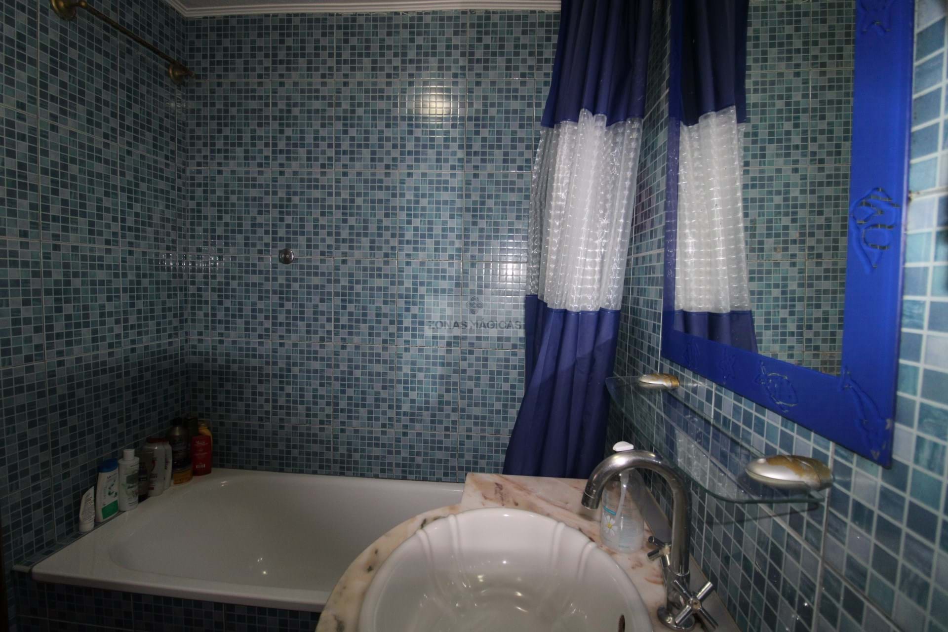 4 Bed, 2 Bath, HouseFor Sale, Lagos, Faro, 8600-306