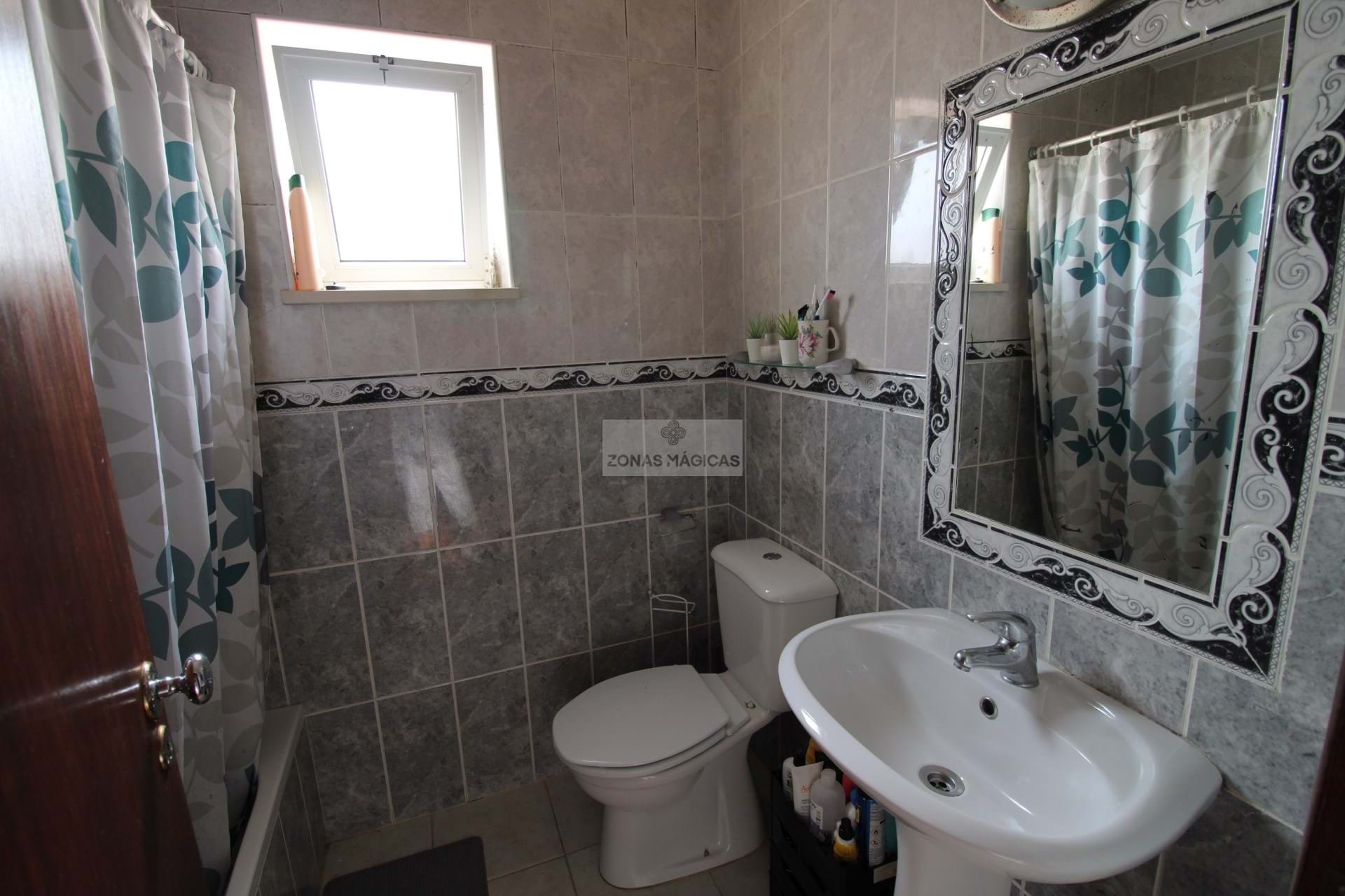 4 Bed, 2 Bath, HouseFor Sale, Lagos, Faro, 8600-306