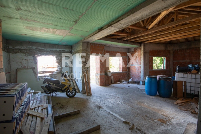 4 Bed, 4 Bath, ApartmentFor Sale, Agios Vlasios, Artemida, Magnesia