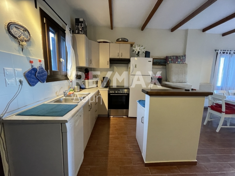 3 Bed, 2 Bath, ApartmentFor Sale, Agios ioannis, Mouresi, Magnesia