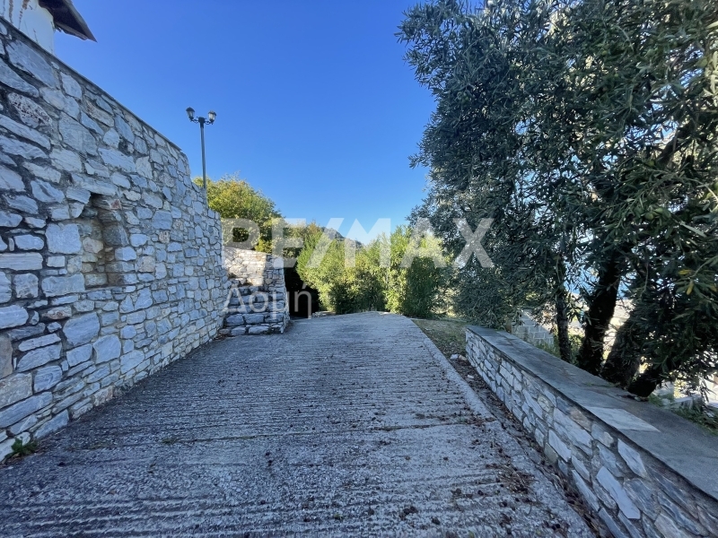 3 Bed, 2 Bath, ApartmentFor Sale, Agios ioannis, Mouresi, Magnesia