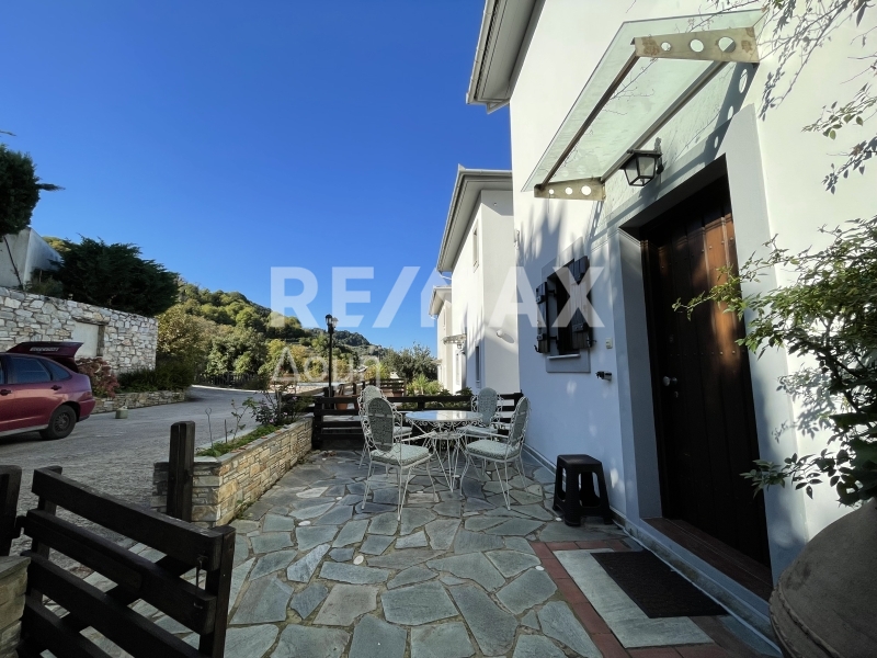 3 Bed, 2 Bath, ApartmentFor Sale, Agios ioannis, Mouresi, Magnesia