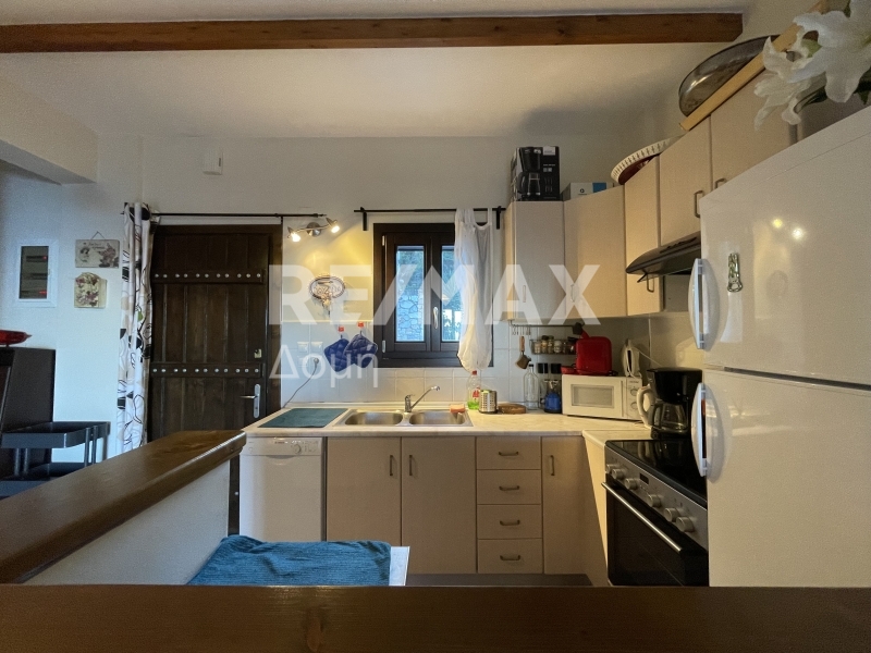 3 Bed, 2 Bath, ApartmentFor Sale, Agios ioannis, Mouresi, Magnesia