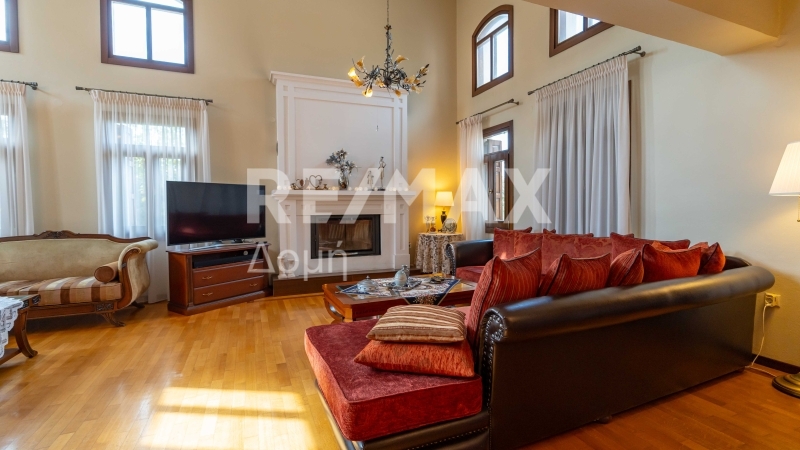 4 Bed, 2 Bath, HouseFor Sale, Center, Agria, Magnesia