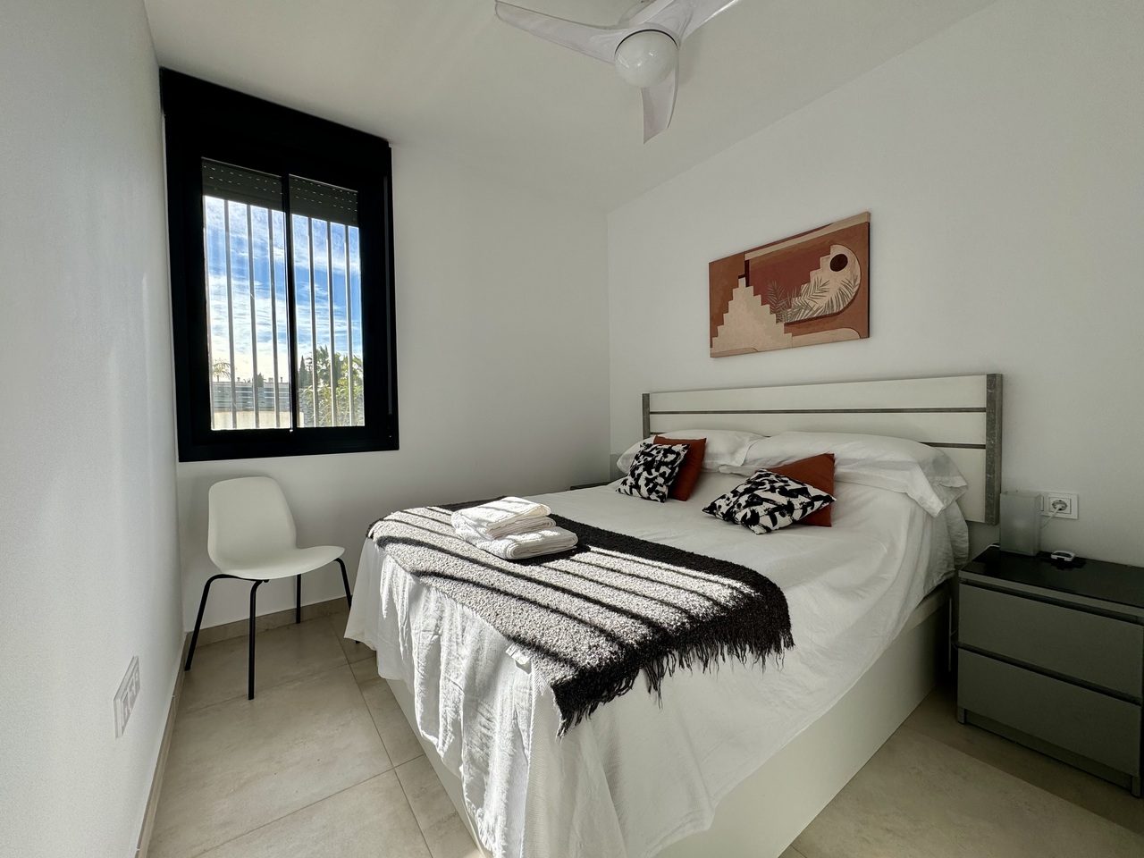 3 Bed, 2 Bath, ApartmentFor Sale, Mar De Cristal, Murcia