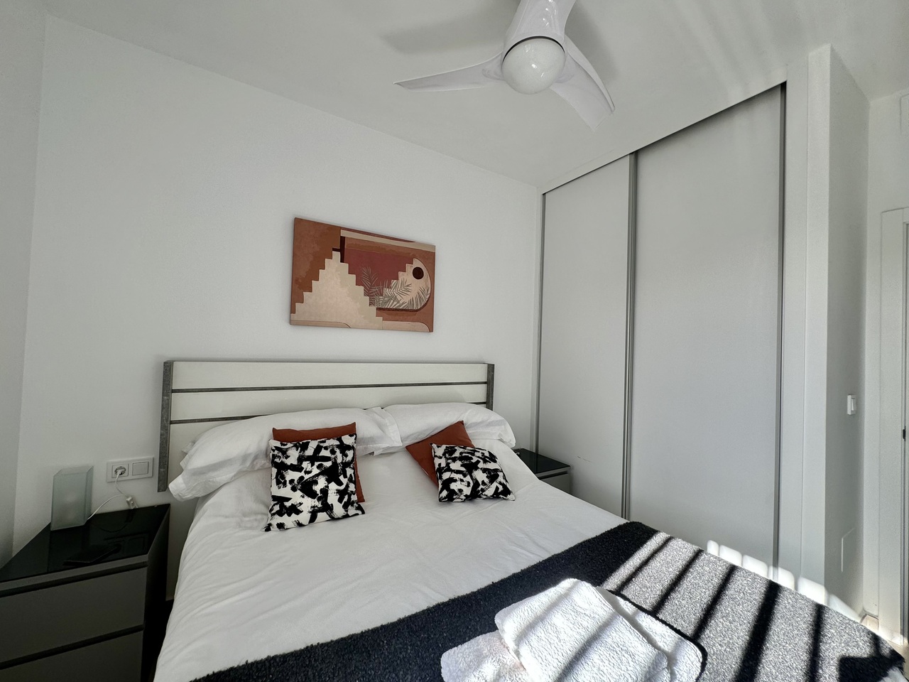 3 Bed, 2 Bath, ApartmentFor Sale, Mar De Cristal, Murcia