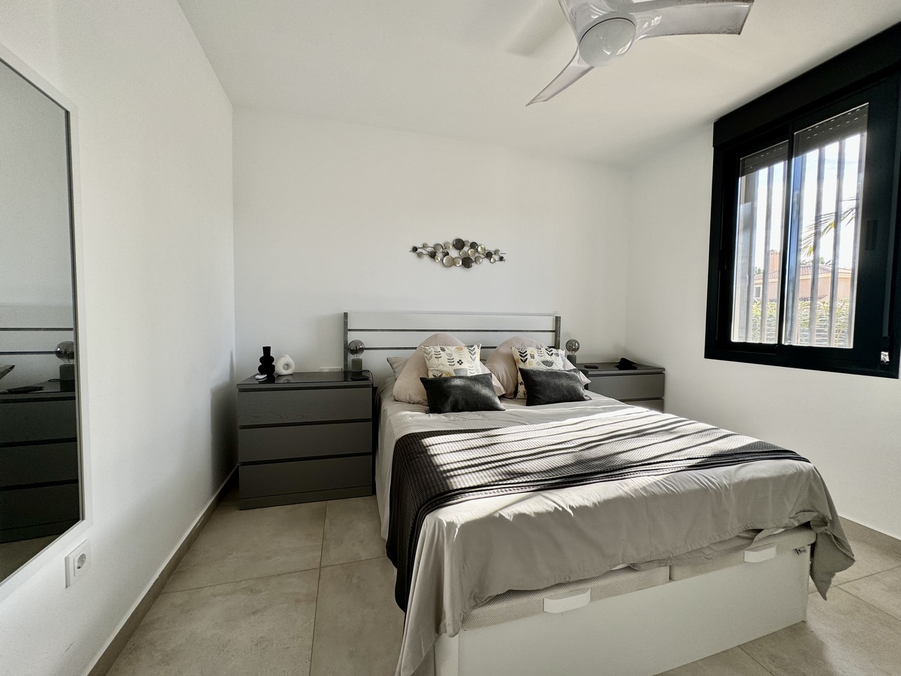 3 Bed, 2 Bath, ApartmentFor Sale, Mar De Cristal, Murcia