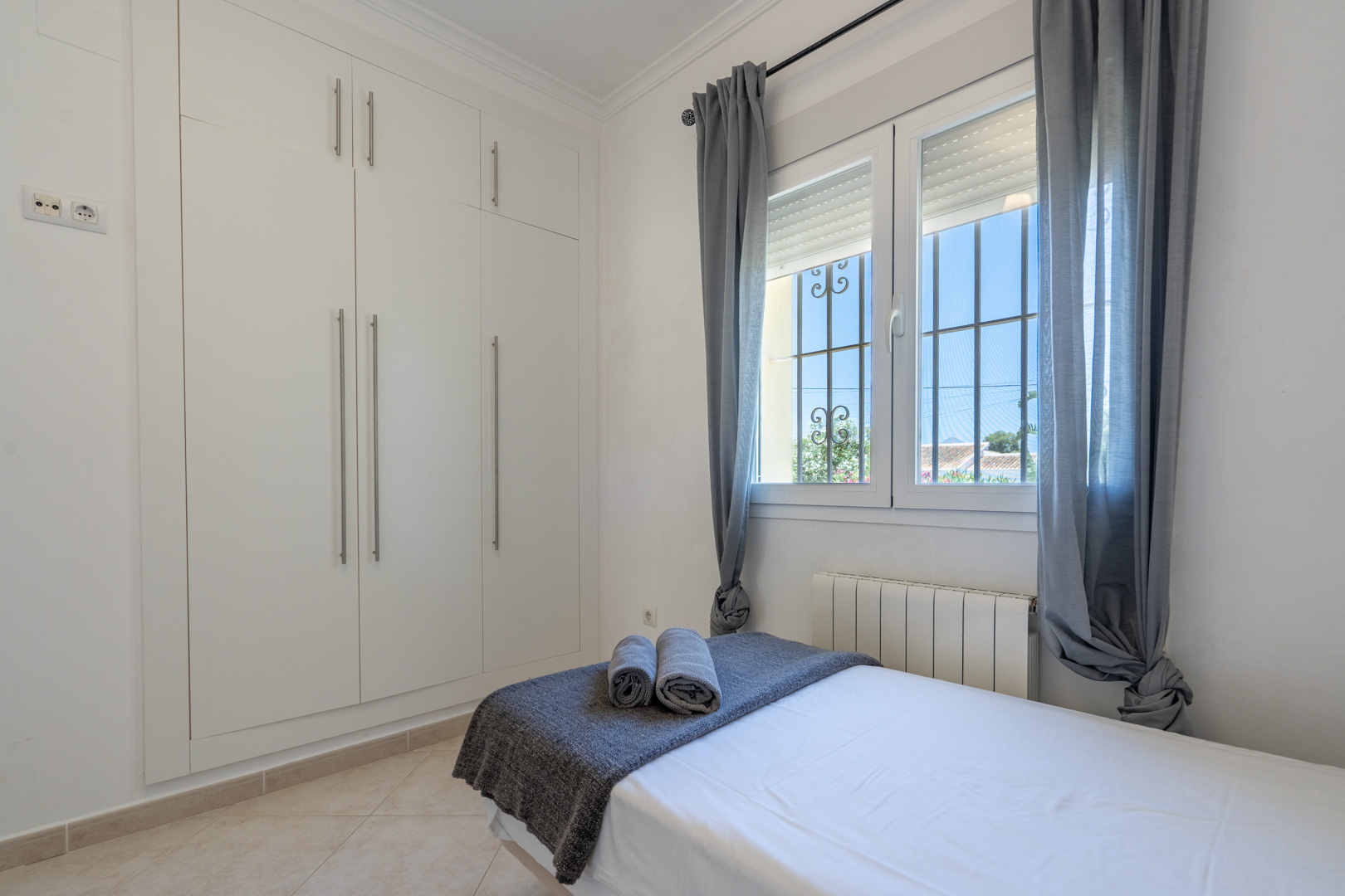 3 Bed, 2 Bath, HouseFor Sale, Javea, Alicante