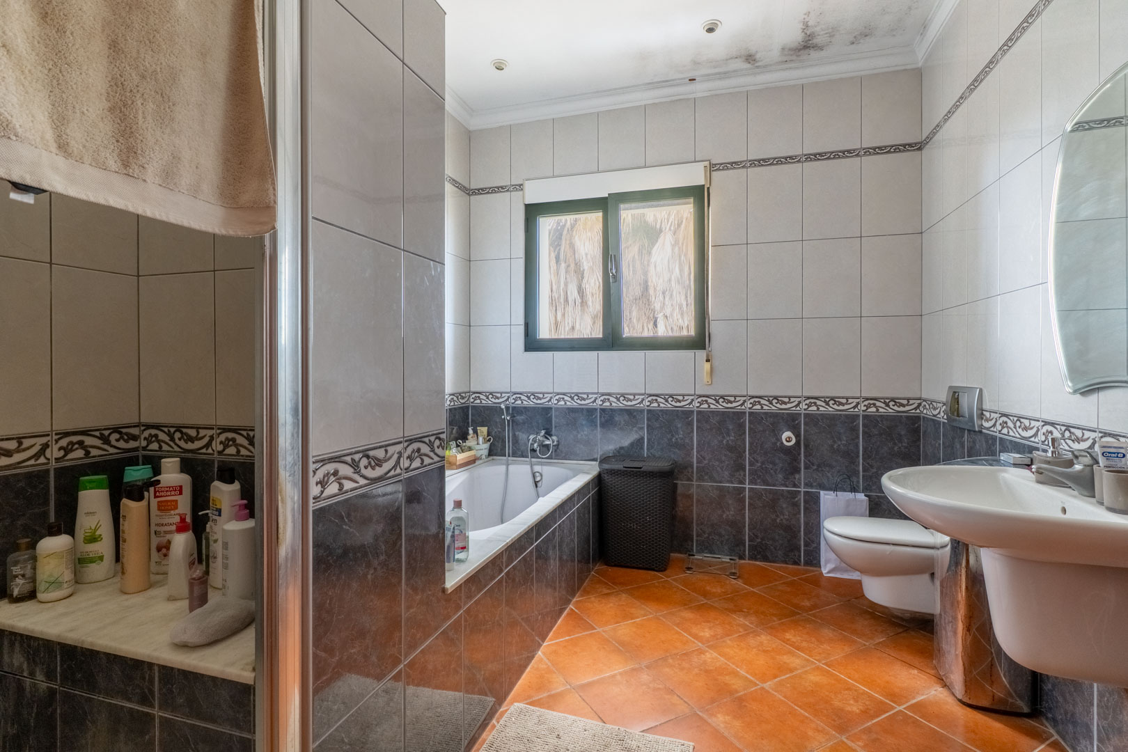 5 Bed, 7 Bath, HouseFor Sale, Ondara, Alicante