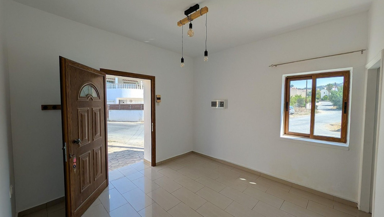 6 Bed, 4 Bath, HouseFor Sale, Konia, Paphos