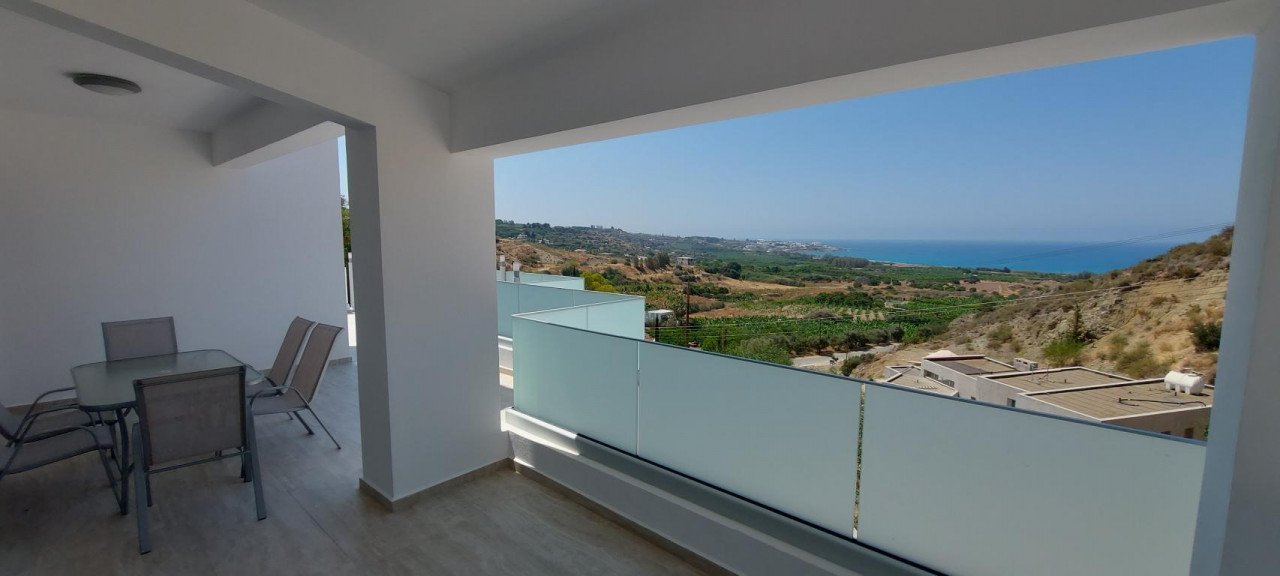 3 Bed, 3 Bath, HouseFor Sale, Kissonerga, Paphos