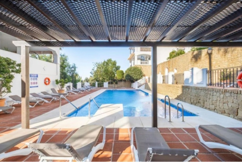 2 Bed, 2 Bath, ApartmentFor Sale, Los Monteros, Malaga