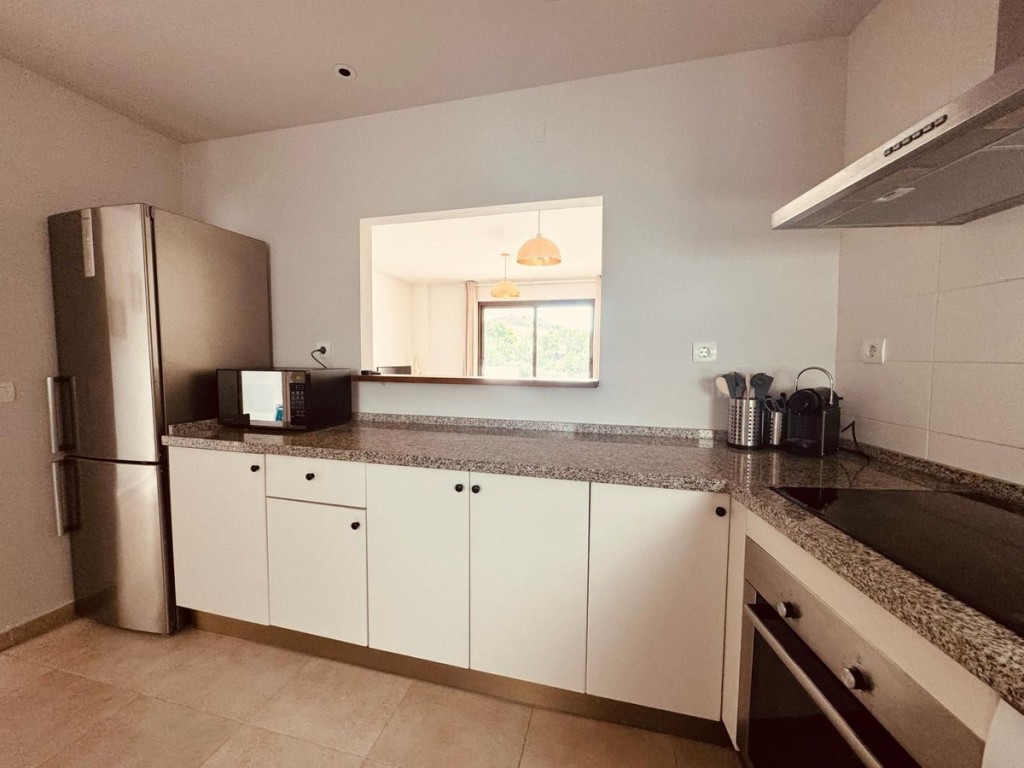 2 Bed, 2 Bath, ApartmentFor Sale, Los Monteros, Malaga