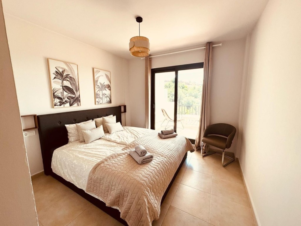 2 Bed, 2 Bath, ApartmentFor Sale, Los Monteros, Malaga
