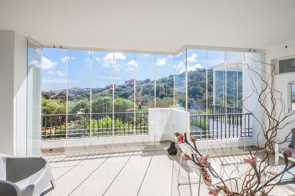 2 Bed, 2 Bath, ApartmentFor Sale, Elviria, Malaga