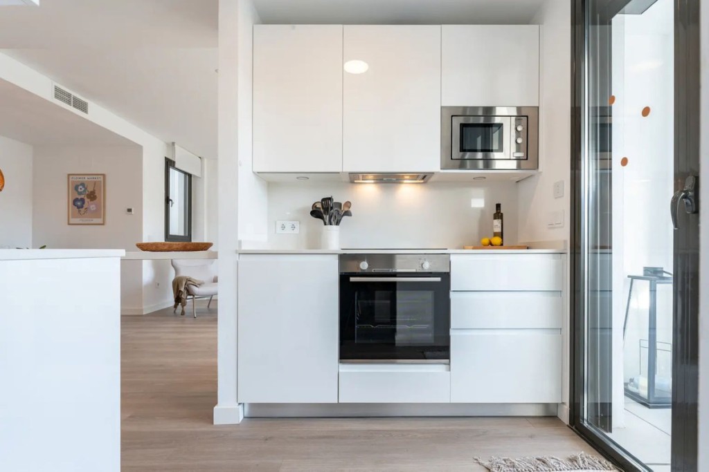 3 Bed, 2 Bath, ApartmentFor Sale, La Cala de Mijas, Malaga