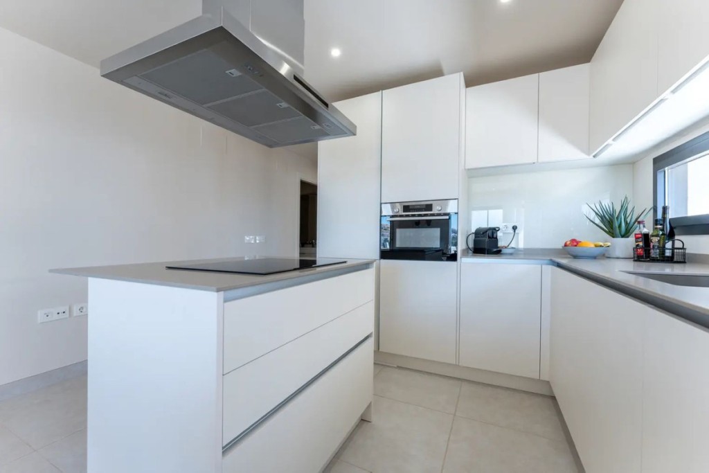 3 Bed, 3 Bath, ApartmentFor Sale, La Cala de Mijas, Malaga