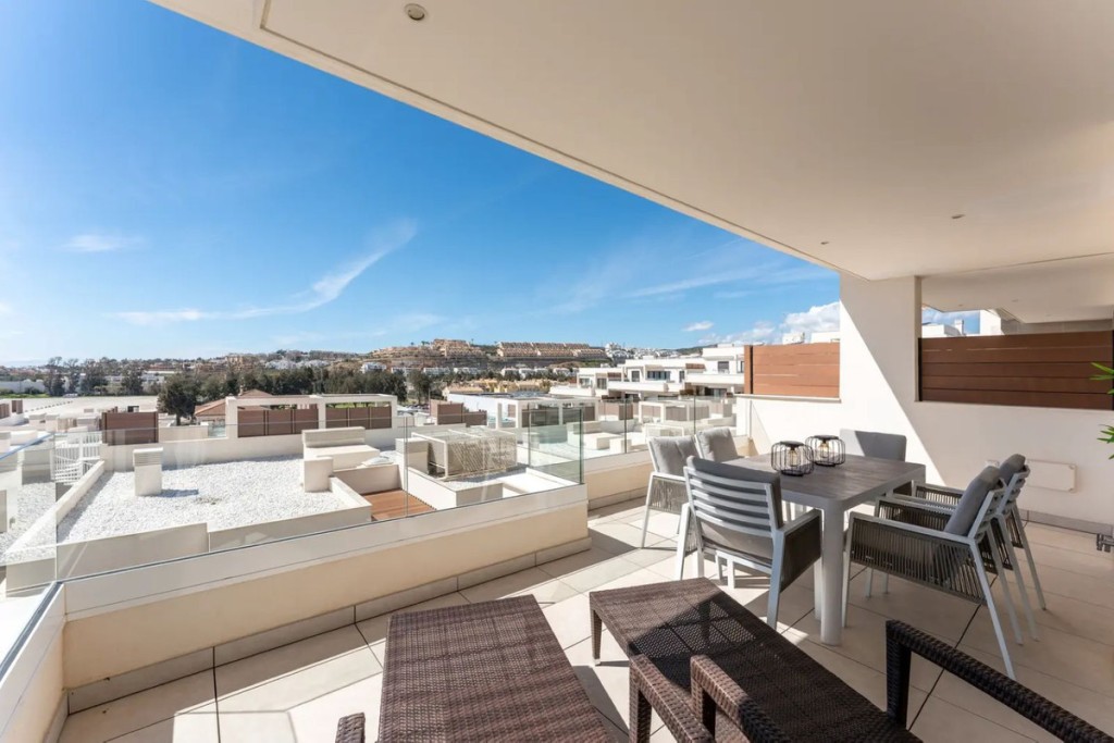3 Bed, 3 Bath, ApartmentFor Sale, La Cala de Mijas, Malaga