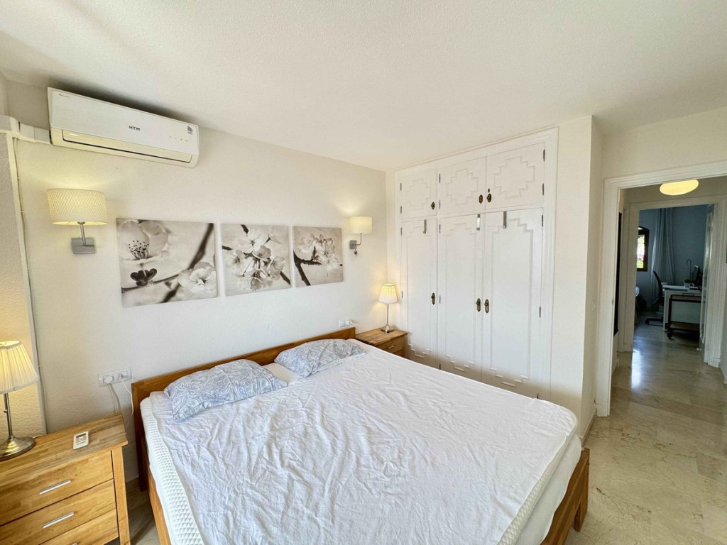 2 Bed, 1 Bath, ApartmentFor Sale, Riviera, Malaga