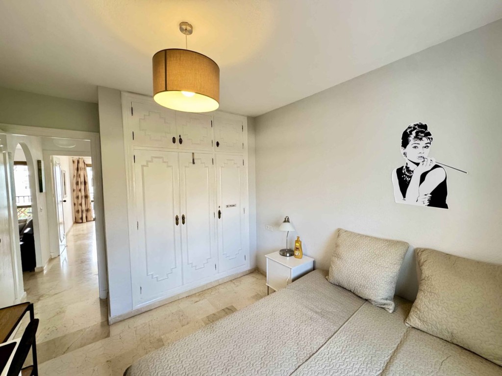 2 Bed, 1 Bath, ApartmentFor Sale, Riviera, Malaga