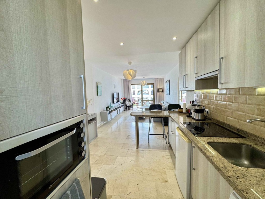 2 Bed, 1 Bath, ApartmentFor Sale, Riviera, Malaga