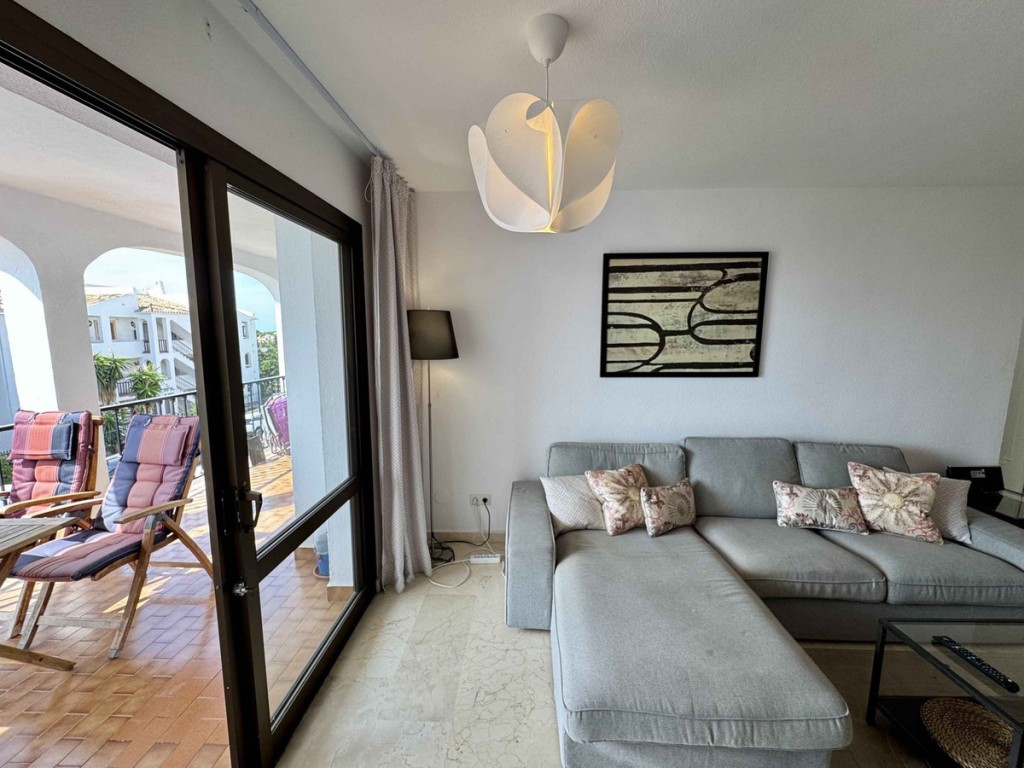 2 Bed, 1 Bath, ApartmentFor Sale, Riviera, Malaga