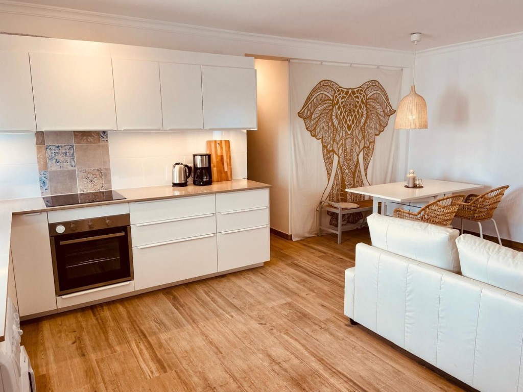 3 Bed, 2 Bath, ApartmentFor Sale, Fuengirola, Malaga