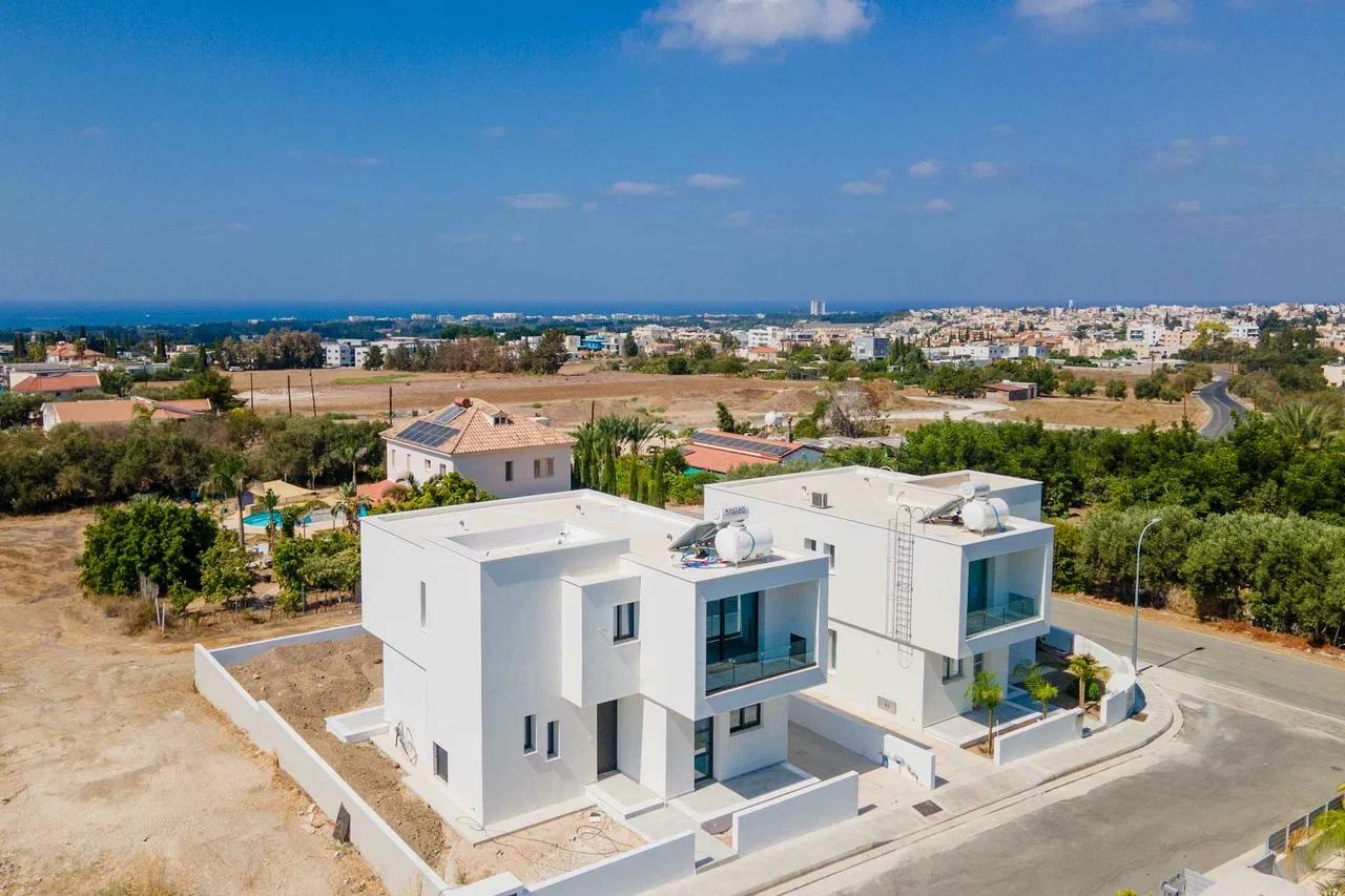 3 Bed, 2 Bath, HouseFor Sale, Paphos, Paphos