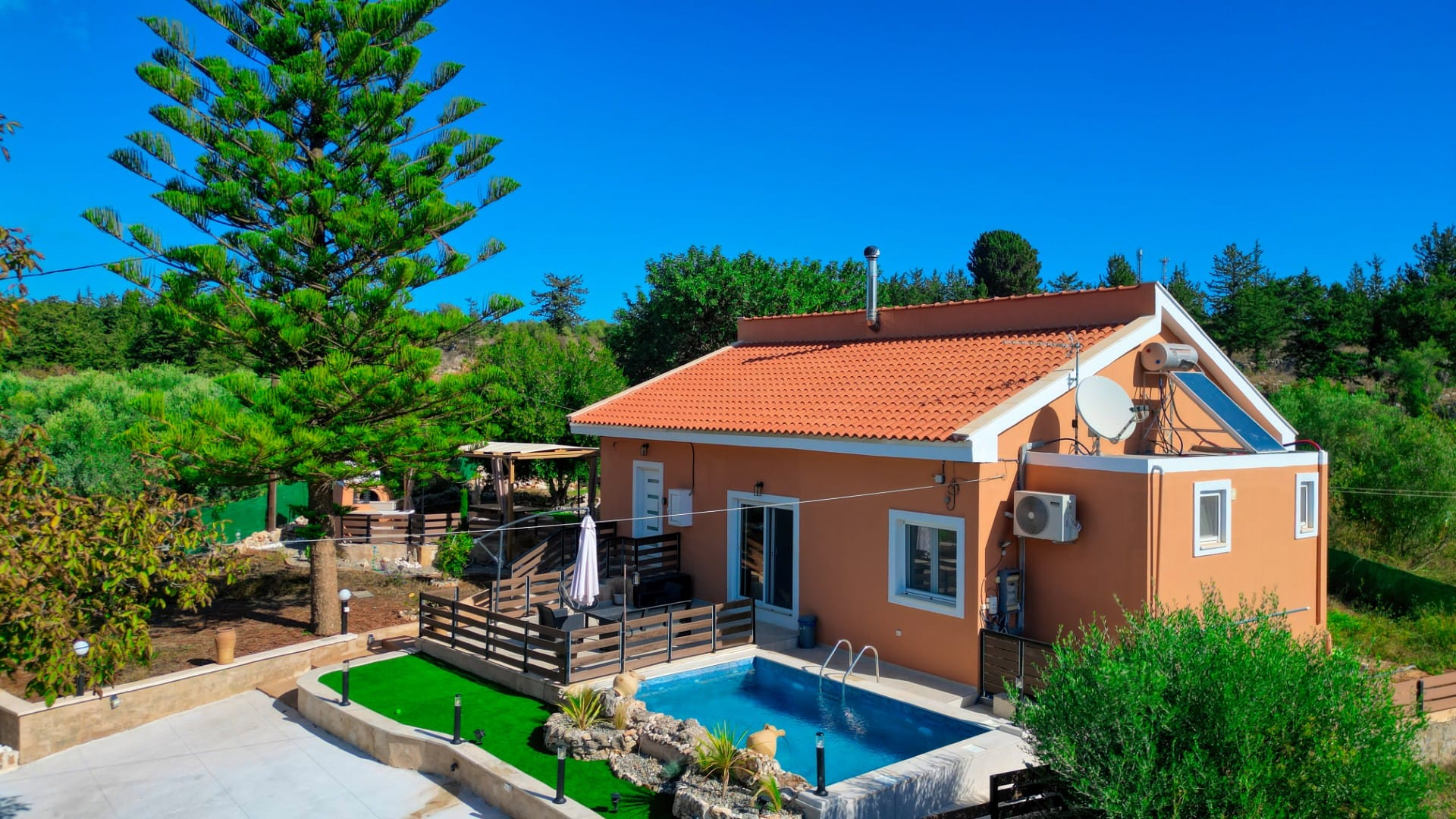 2 Bed, 1 Bath, HouseFor Sale, Chania, Crete