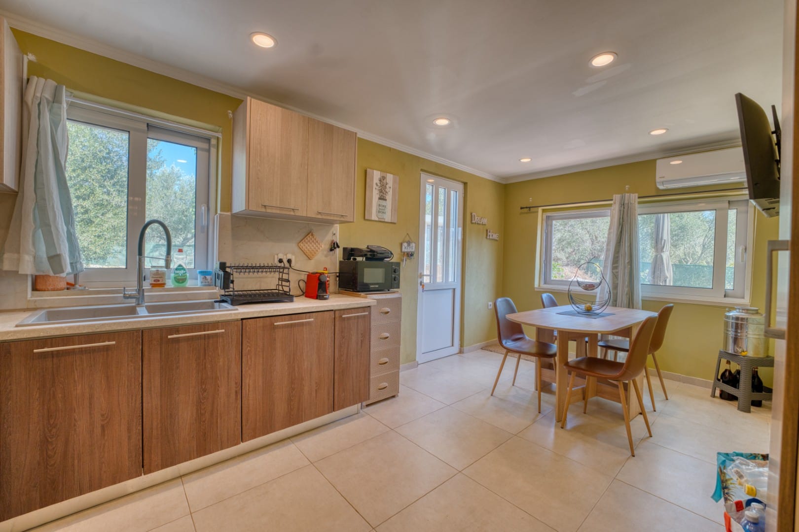 2 Bed, 1 Bath, HouseFor Sale, Chania, Crete