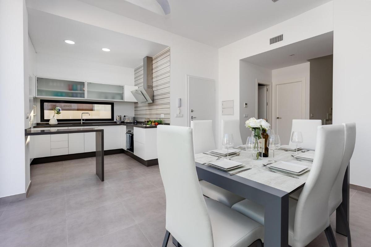 3 Bed, 2 Bath, HouseFor Sale, Pilar De La Horadada, Costa Blanca