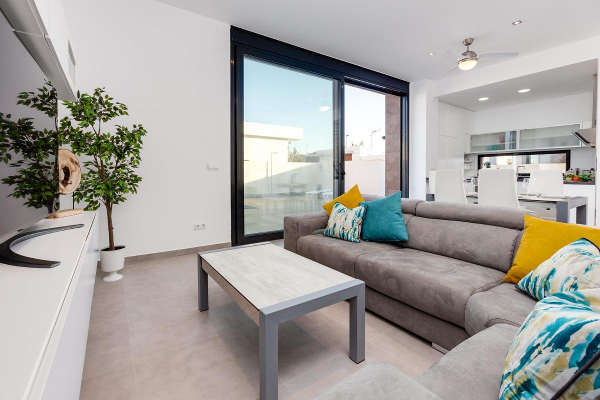 3 Bed, 2 Bath, HouseFor Sale, Pilar De La Horadada, Costa Blanca