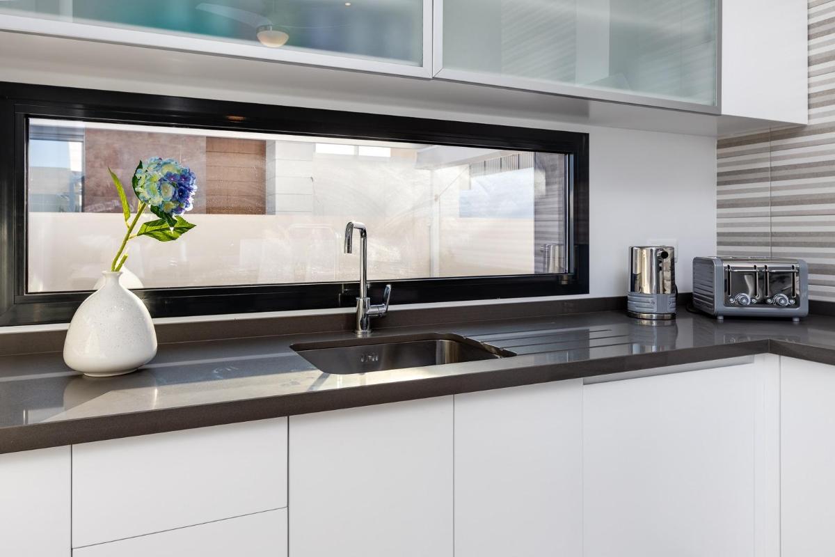 3 Bed, 2 Bath, HouseFor Sale, Pilar De La Horadada, Costa Blanca