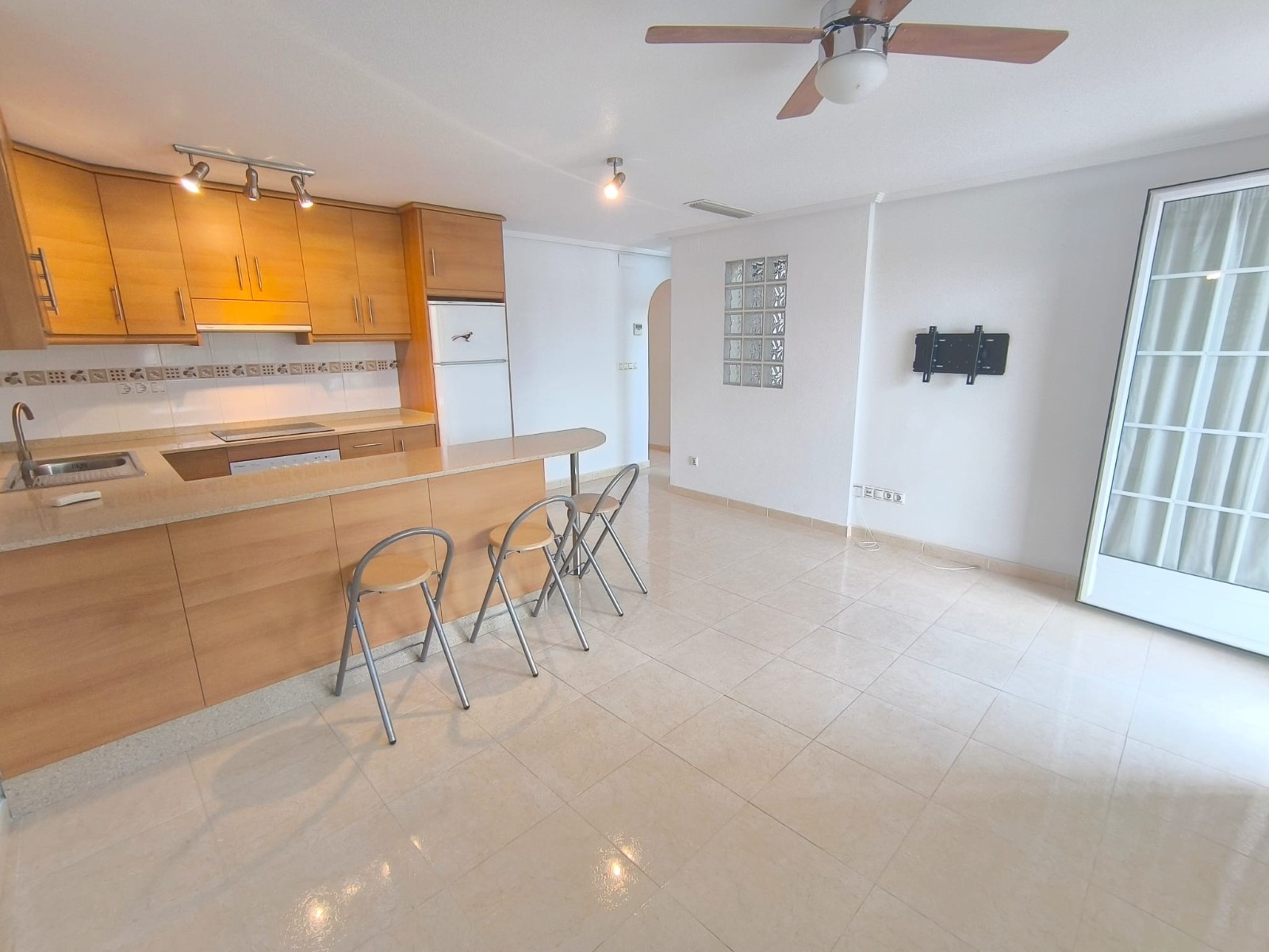 2 Bed, 1 Bath, ApartmentFor Sale, Las Heredades, Alicante