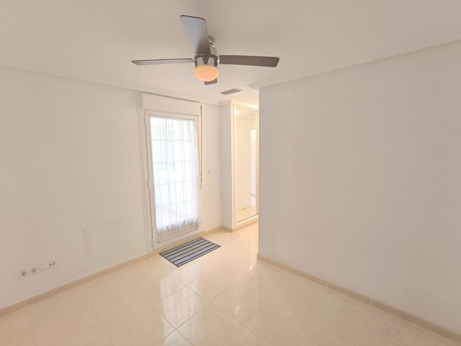 2 Bed, 1 Bath, ApartmentFor Sale, Las Heredades, Alicante